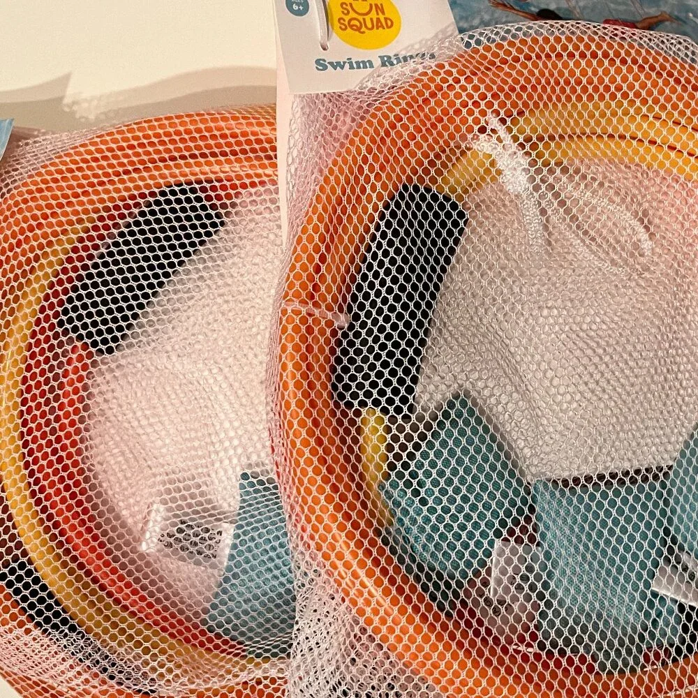 Swing Rings- Swim Through Them!  (2 Packs / 3 Rings Per Pack)  (new)‎ (kids)